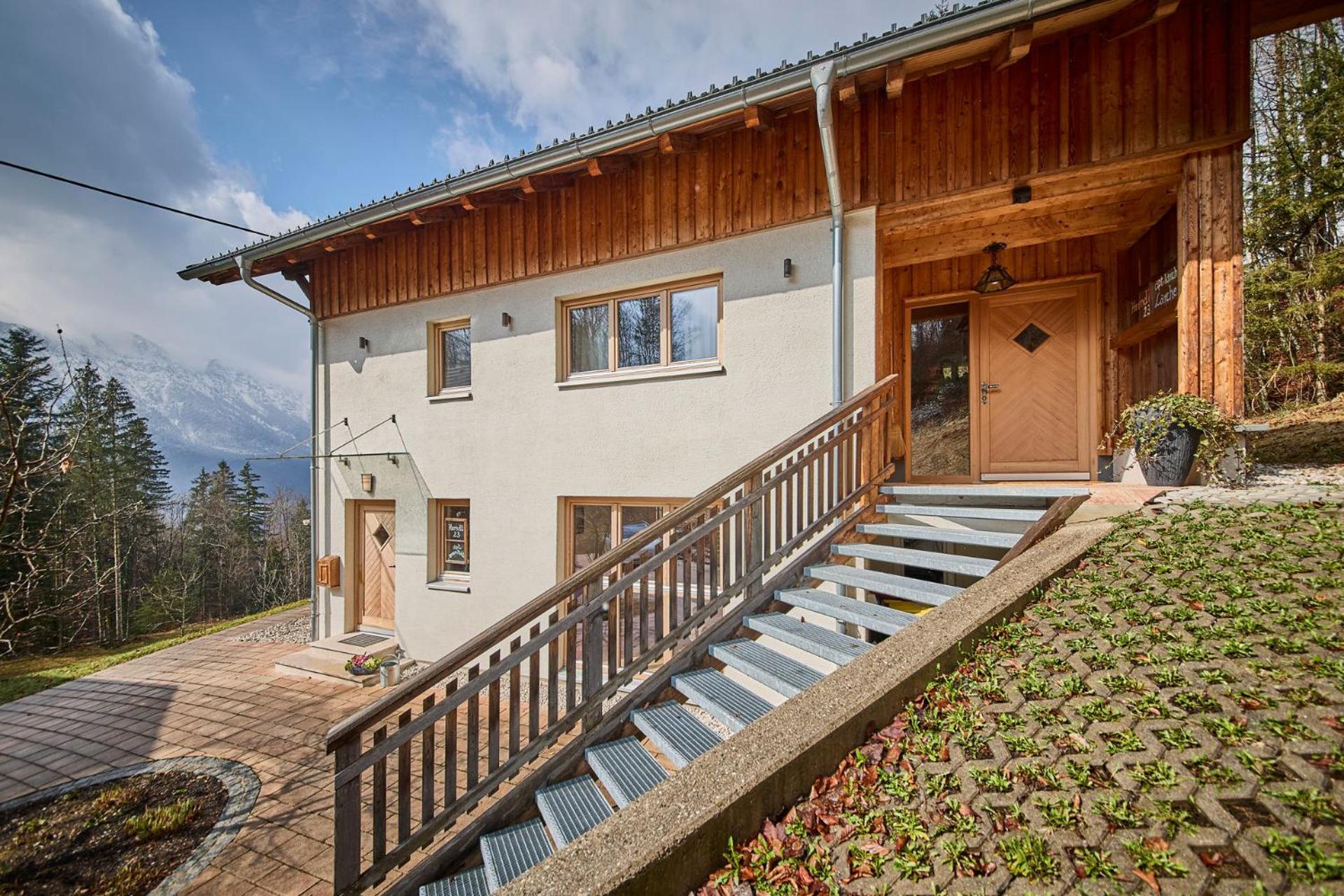 Waldharmonie - Chalet & Apartments Bad Goisern Exterior photo
